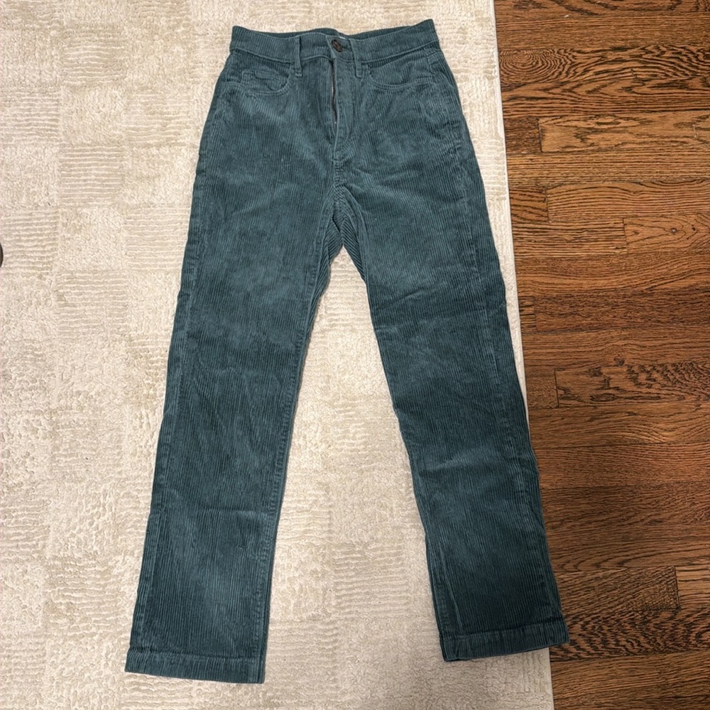 LOFT STRAIGHT LEG CORDUROY PANTS IN GREEN